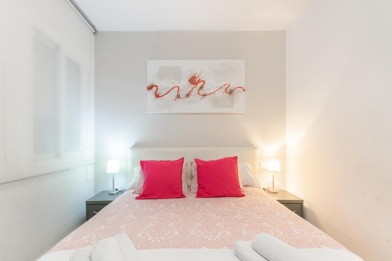 Elegance Barcelona Rentals Exterior photo